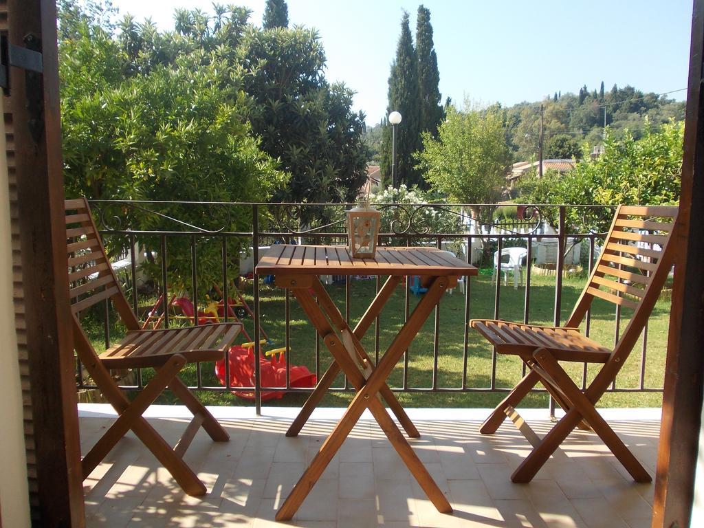 Salvanos Residence إيبسوس الغرفة الصورة